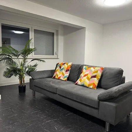 Stylish - Garden - Great Transport Links And Parking * Stuttgart