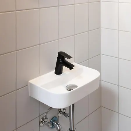 Apartment Stylish - Garden - Great Transport Links And Parking Stuttgart