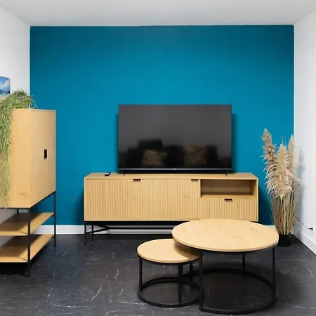 Stylish - Garden - Great Transport Links And Parking * Stuttgart