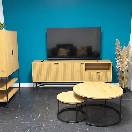 Apartment Stylish - Garden - Great Transport Links And Parking Stuttgart